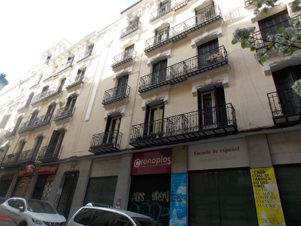 O edifício em que a casa de hóspedes se localiza