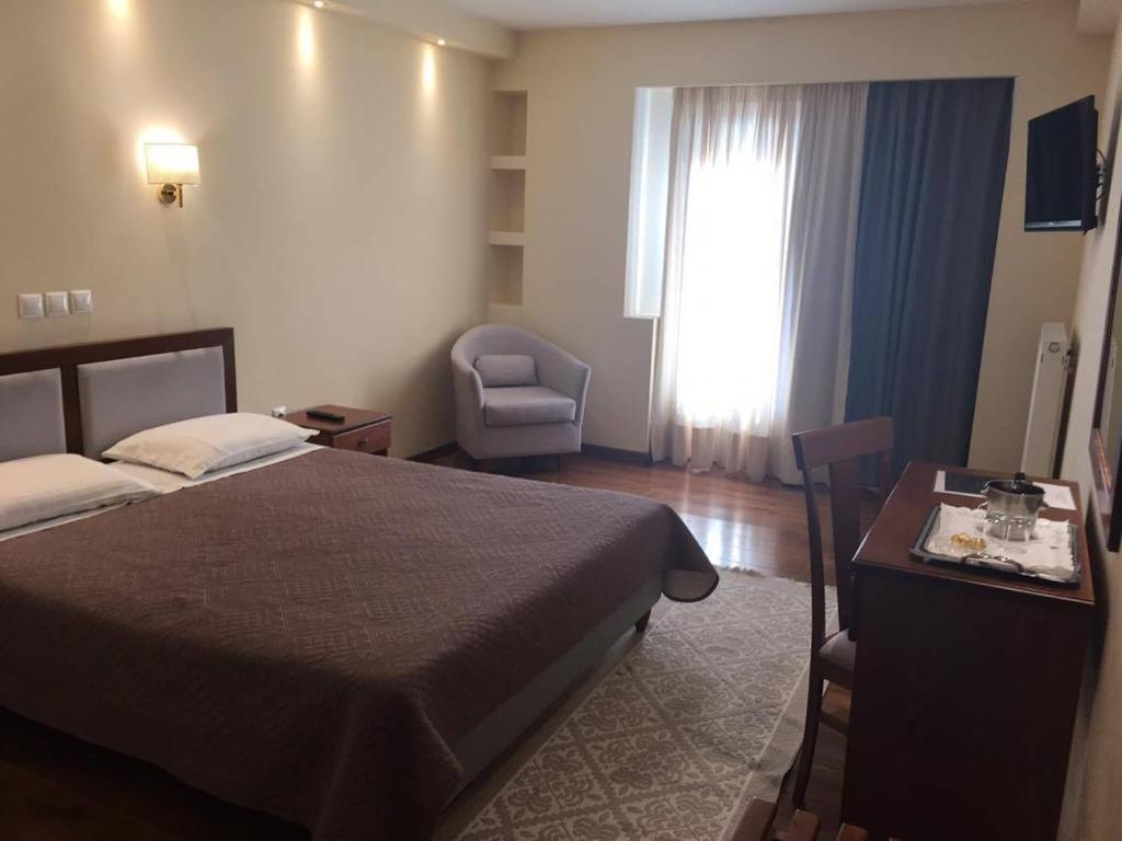 Ellinon Thea Arachova - 18