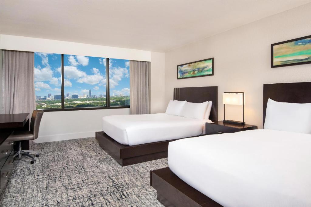 Hilton Houston Plaza/Medical Center - 
