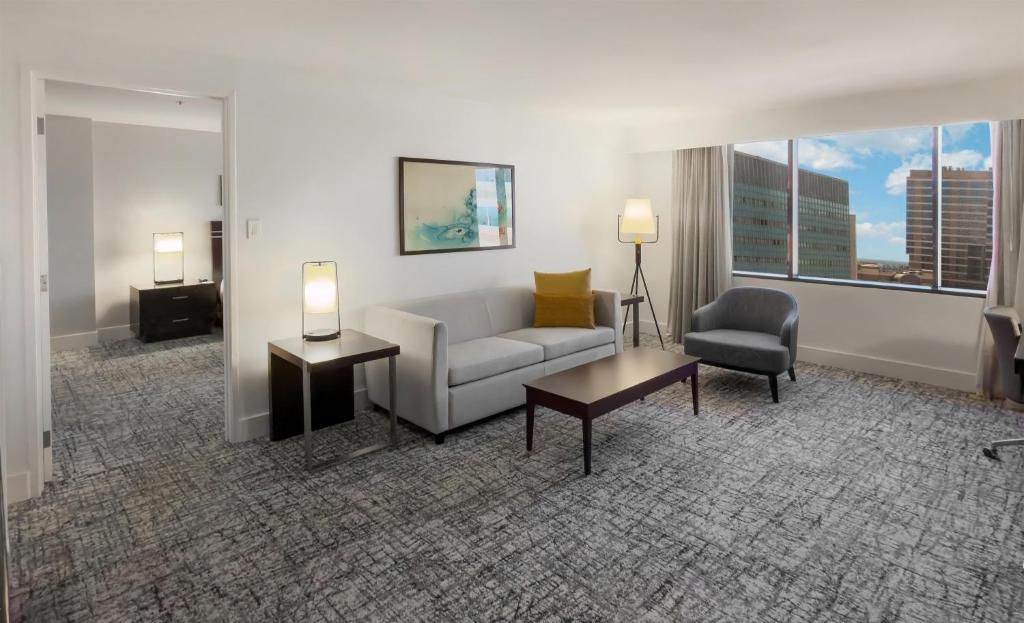 Hilton Houston Plaza/Medical Center - 