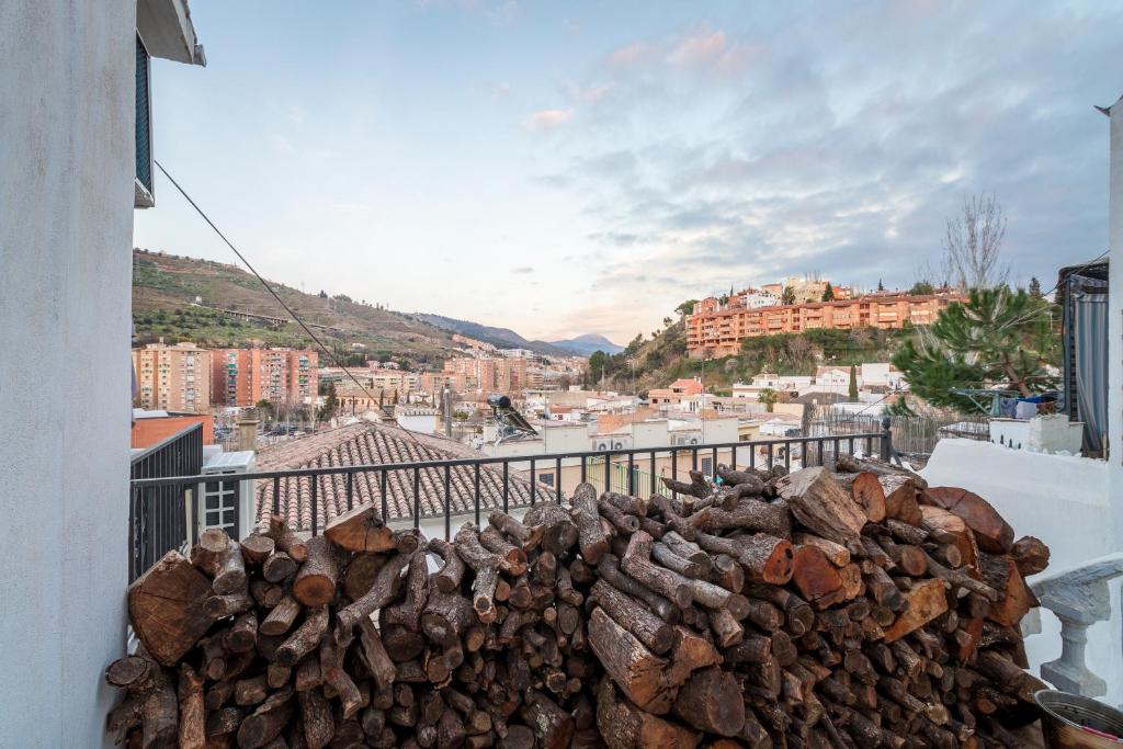 Cuesta Alcazaba, Granada – atnaujintos 2022 m. kainos