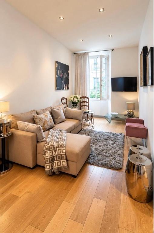3P Cannes Centre 2min Palais des Festivals,Rue du Antibe location