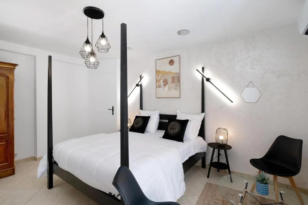Chambre suite avec Piscine et Jardin