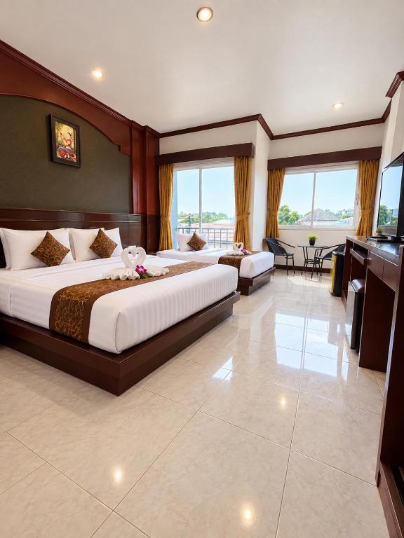 Nova inn در پوکت