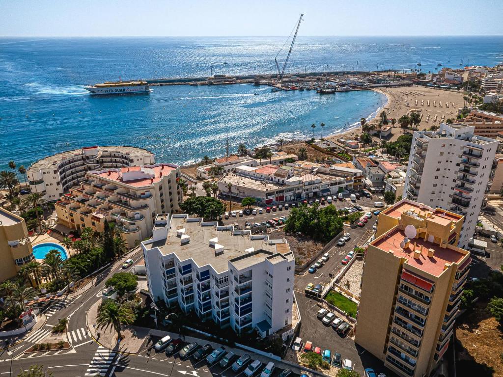 Los Cristianos - Edificio Rosamar