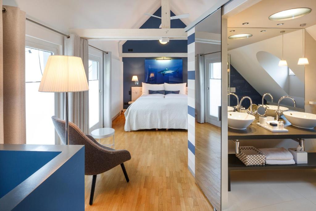 Postel nebo postele na pokoji v ubytování Hotel Seehof