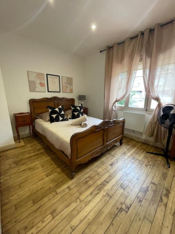 Jolie chambre à 400m de la Cité Médievale