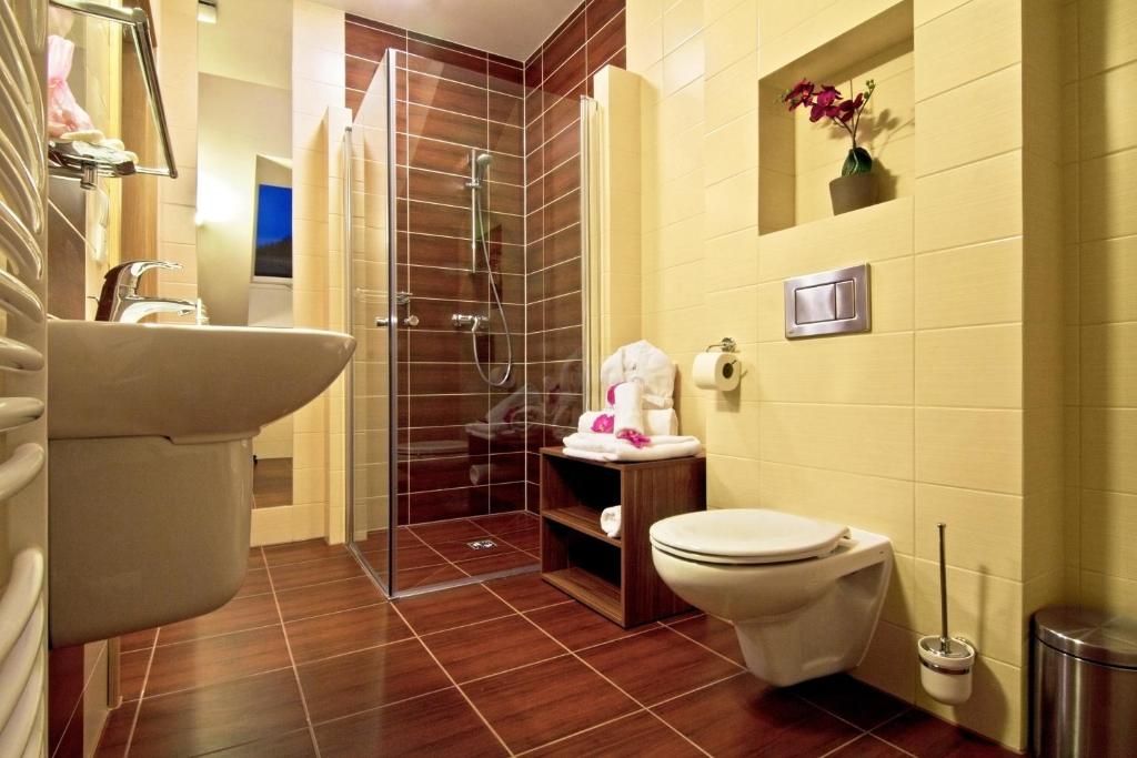 Koupelna v ubytování Dolina Leśnicy SKI & SPA Resort