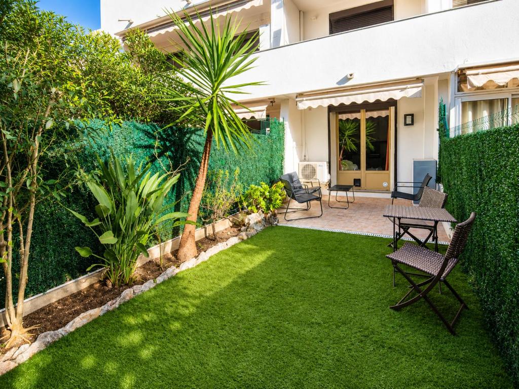 Croisette, studio with garden, air conditioning