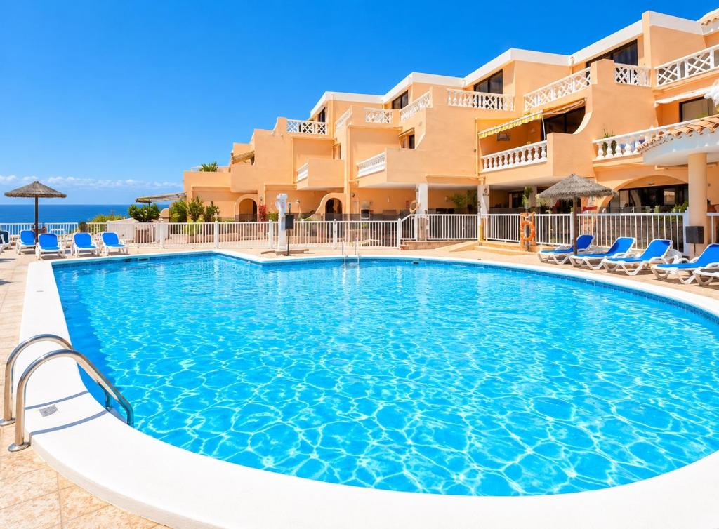 Paradise Court