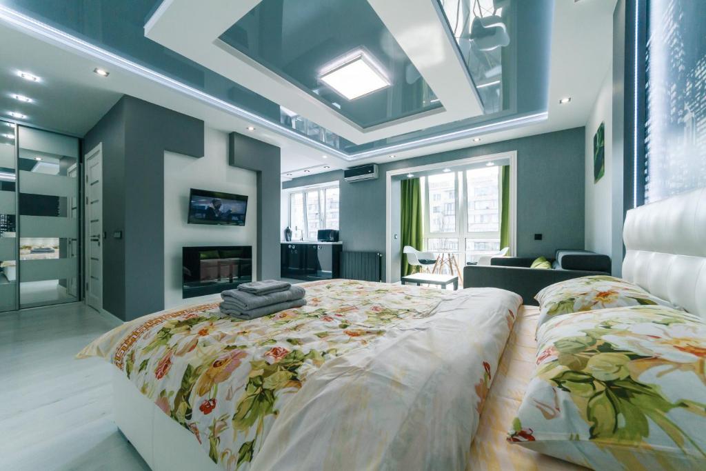 Luxrent Apartments on Lesi Ukrainki - Kiev - Deluxe VIP Studio Jacuzzi Fireplace On Lesi Ukrainki Boulevard 19