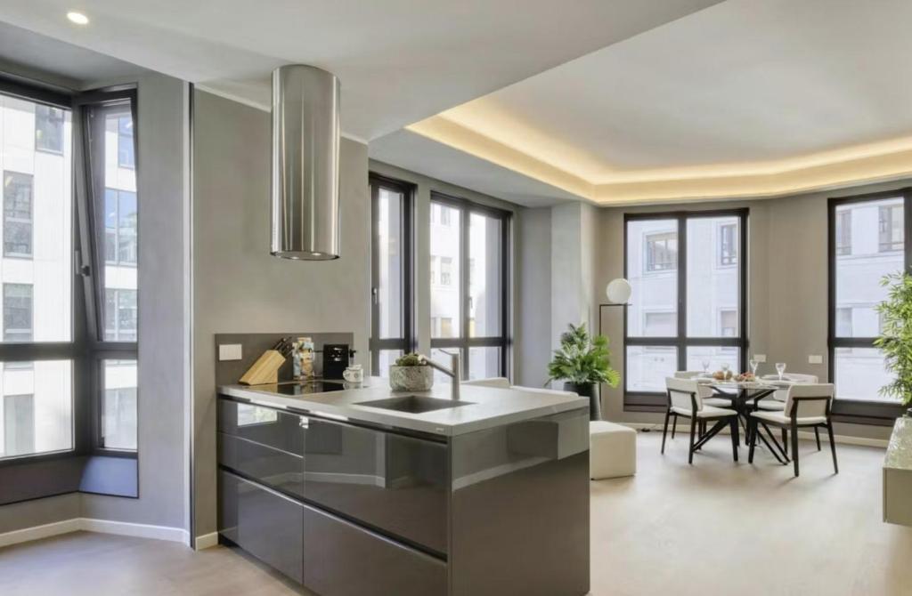 Stylish Apartment in Historic Vienna - 1st District