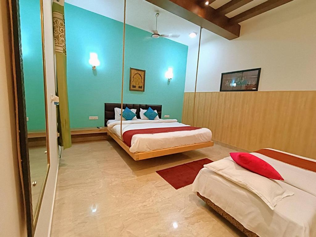 The Hideout Agra - Boutique Homestay near Taj - 