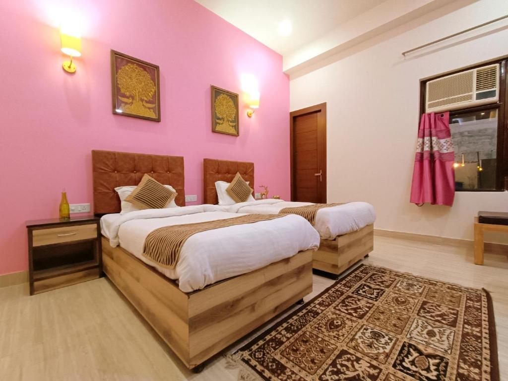 The Hideout Agra - Boutique Homestay near Taj - 