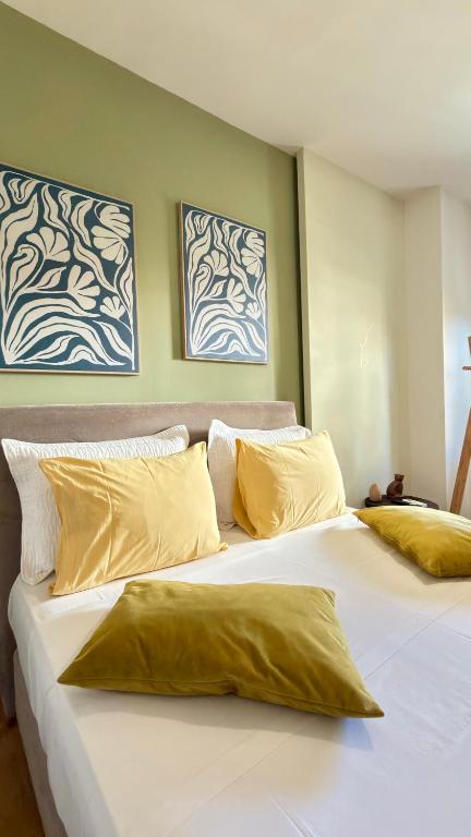 F.T.P Luxury Rooms