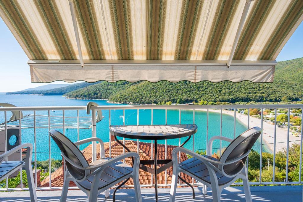 Apartment Sea View