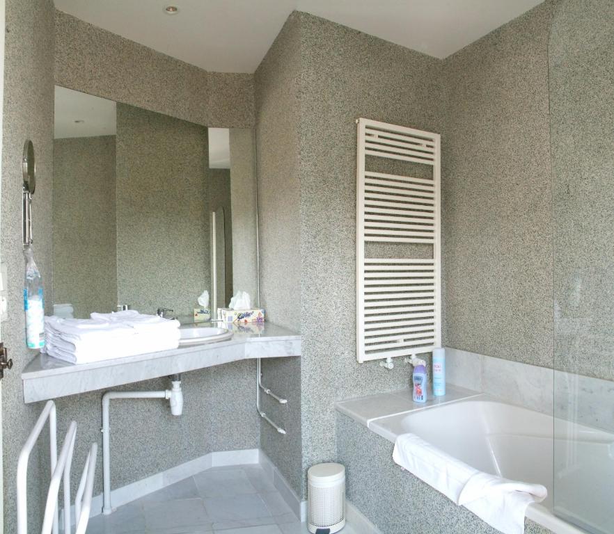 Les Chambres d'hôtes Benoit Breton - Double Room With Garden View