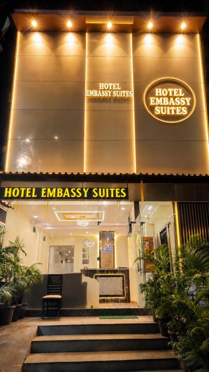 Hotel Embassy Suites در بمبئی