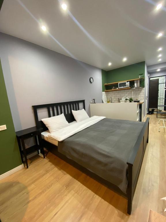 Evergreen Apart - 