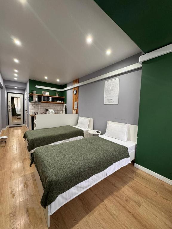 Evergreen Apart - 