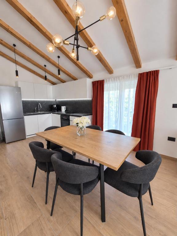 Villa Maris - Jadrija terrace apartment