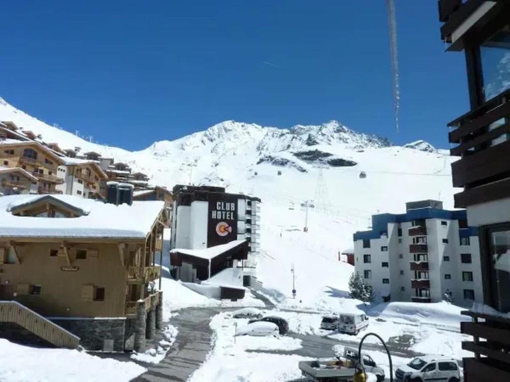 Ski Haven for 4 in Val Thorens By Alpstays