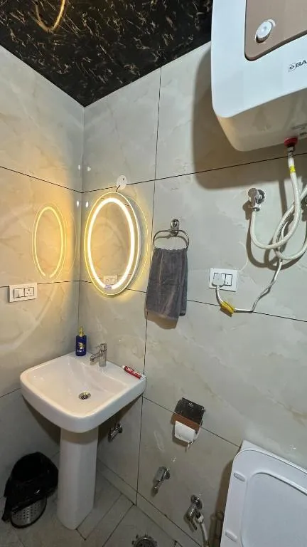 The Cozy Cave Panoramic Shimla 2 BHK Apartment