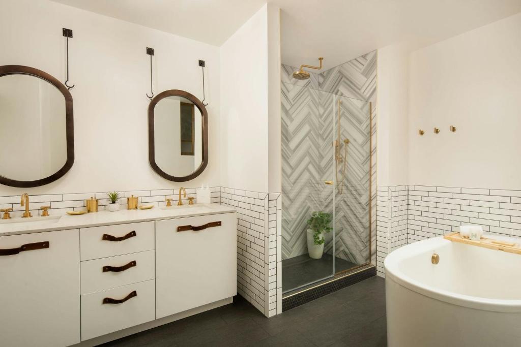 Halcyon - A Hotel in Cherry Creek - 