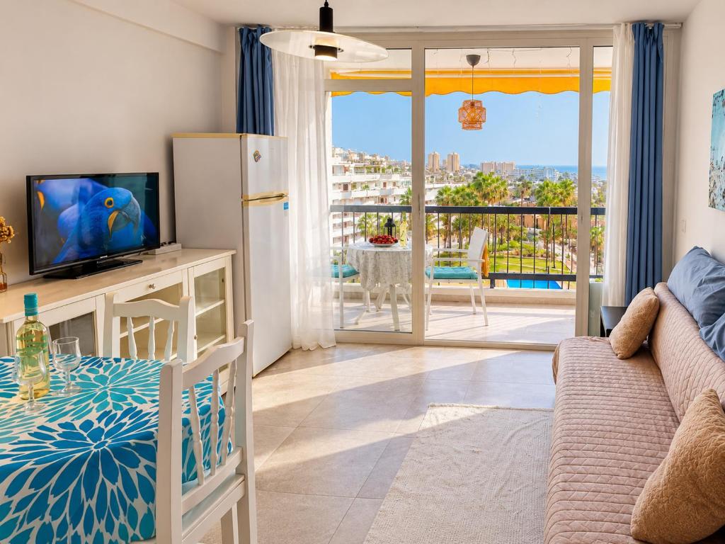 Blanco&Azul - Ocean View Balcony, Pool and Perfect Location