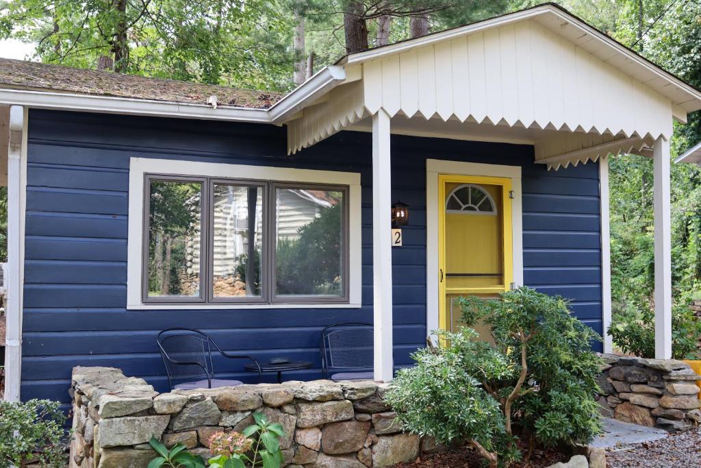 The Pines Cottages - 
