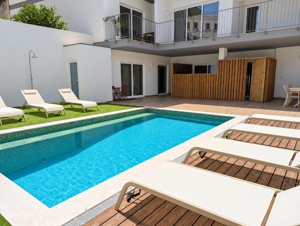 Penthouse with Pool - Faro Centre