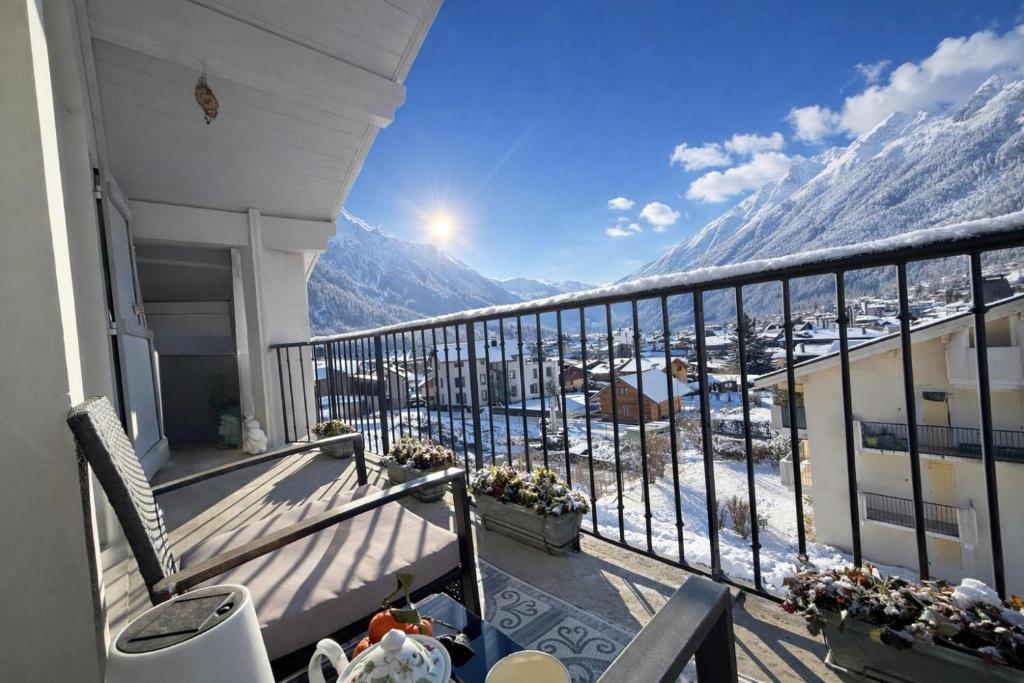Chamonix Central Ski & panoramic view - Happy Rentals