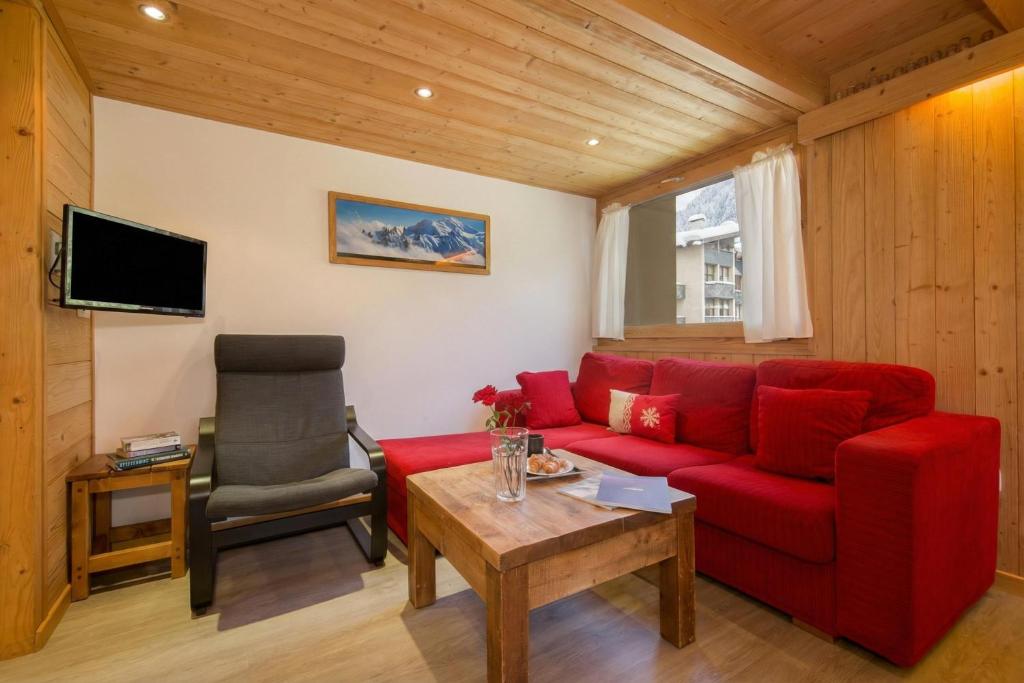Grand Roc A218 from Slopes 150m, View & Parking - Happy Rentals