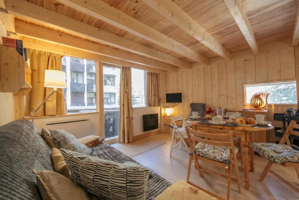 Grand Roc C121 from Slopes 280m, Parking & WiFi - Happy Rentals