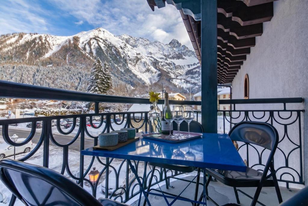 Le Cristal Lognan 8 Mountain View & Free WiFi - Happy Rentals