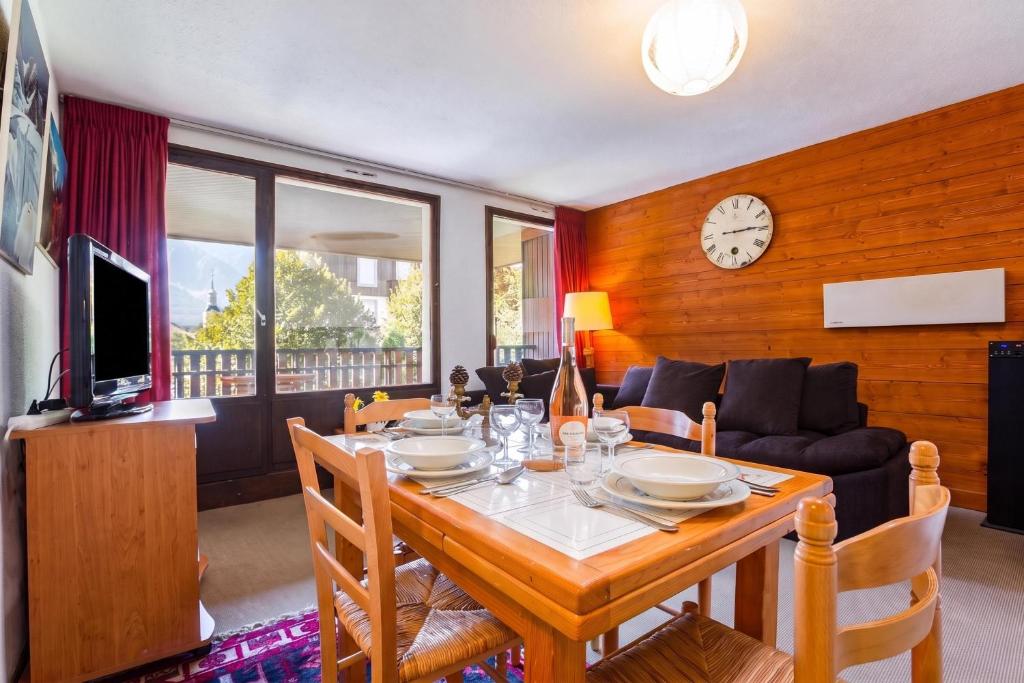 Apt Lachenal 209A Central Chamonix Lift 3-min Walk - Happy Rentals