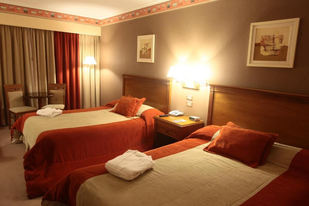 Howard Johnson Villa María Hotel y Casino - Executive Twin Room