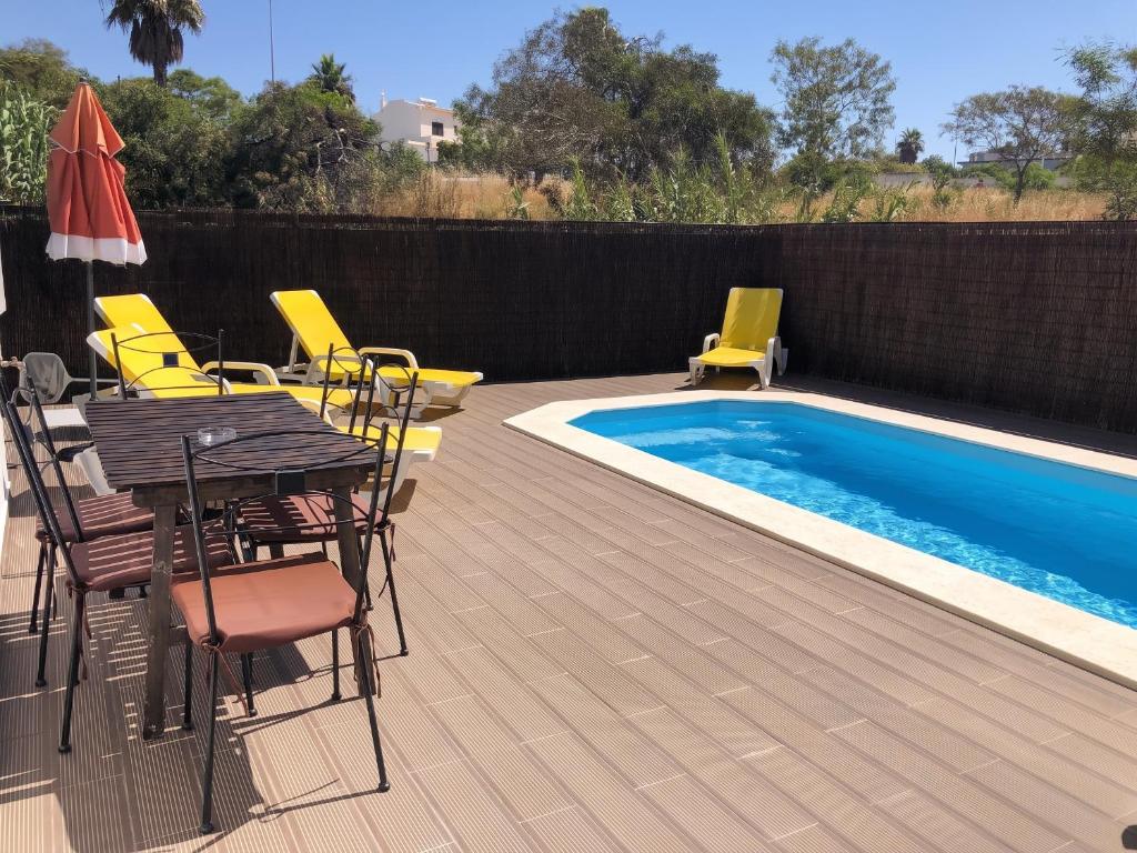 Spacious house with private pool in Albufeira