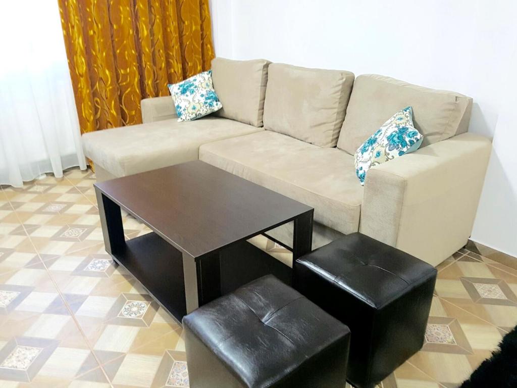 Aparthomes Fundeni - Apartamento Con Ducha