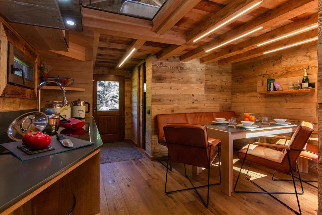 Mazot du Mont-Blanc w/View, Terrace & Stove, (Sleeps 4) - Happy Rentals