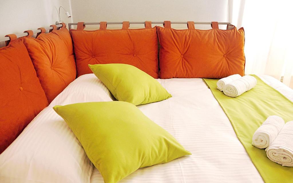 Postel nebo postele na pokoji v ubytování Boutique Hotel Avlabar