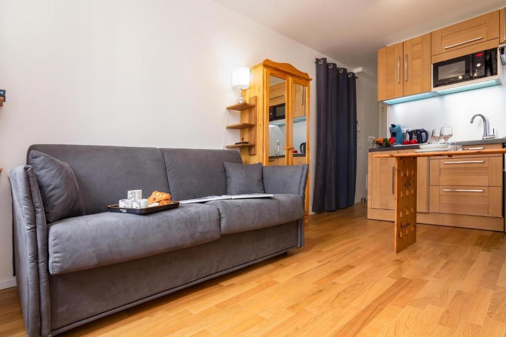 Apt Paccard305 Central Chamonix Studio, near Brevent lift for 2 - Happy Rentals