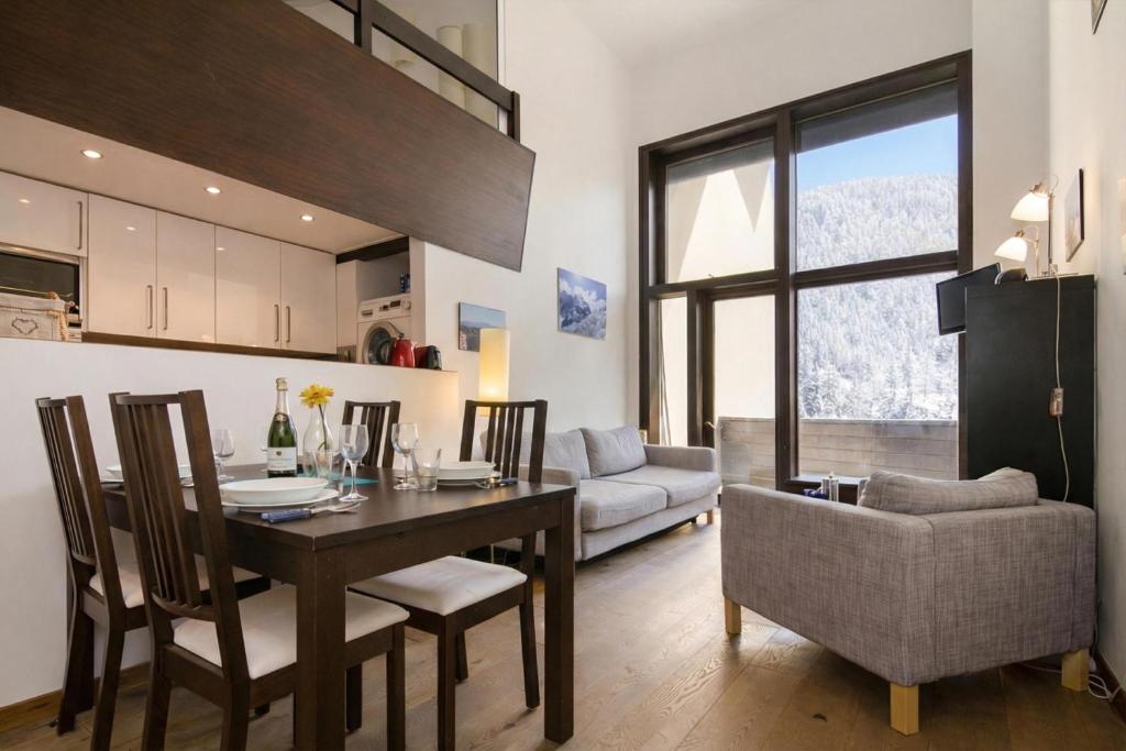 Grand Roc A211 from Slopes 150m, Mont-Blanc View, Parking & WiFi - Happy Rentals