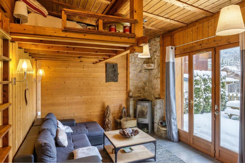 Maisonnette Argentée Near Grands Montets: Garden + Mont Blanc - Happy Rentals