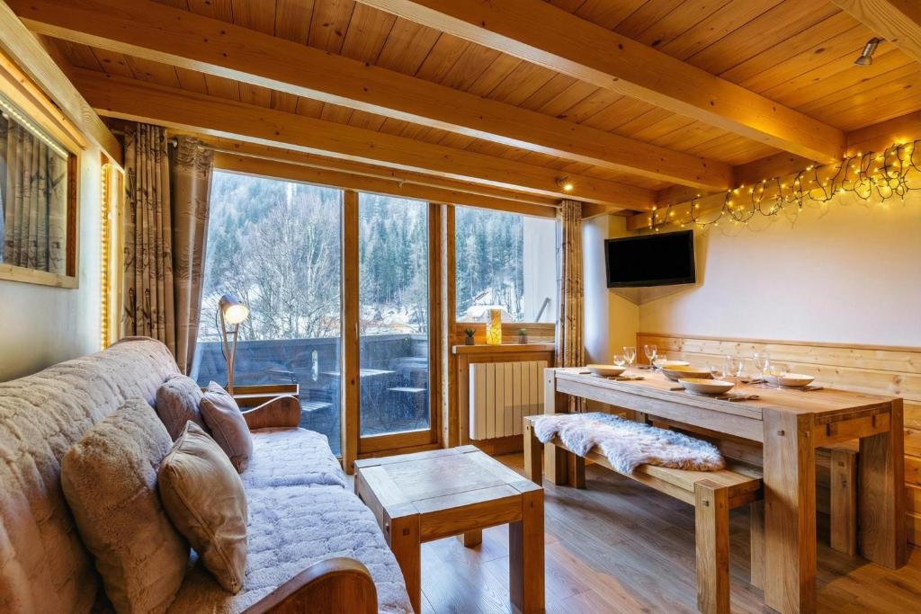 Grand Roc C202 from Slopes 280m, View, Parking & WiFi - Happy Rentals
