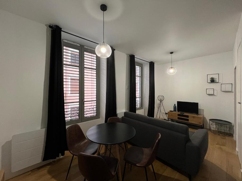 Studio chaleureux, proche gare, Lyon 3