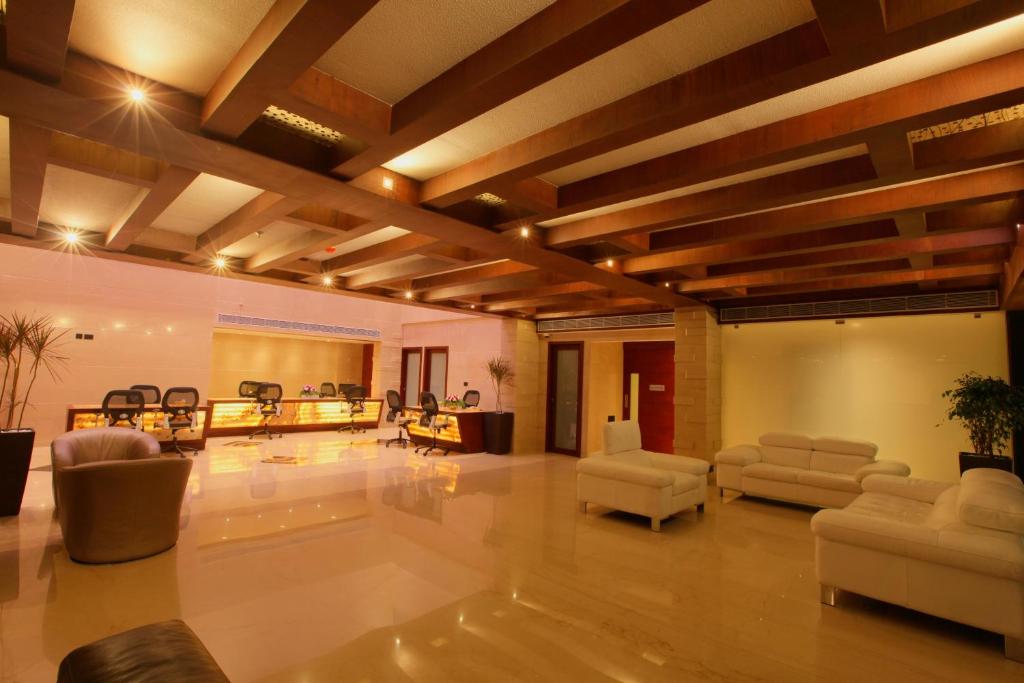 Posezení v ubytování Diana Heights Luxury Hotel