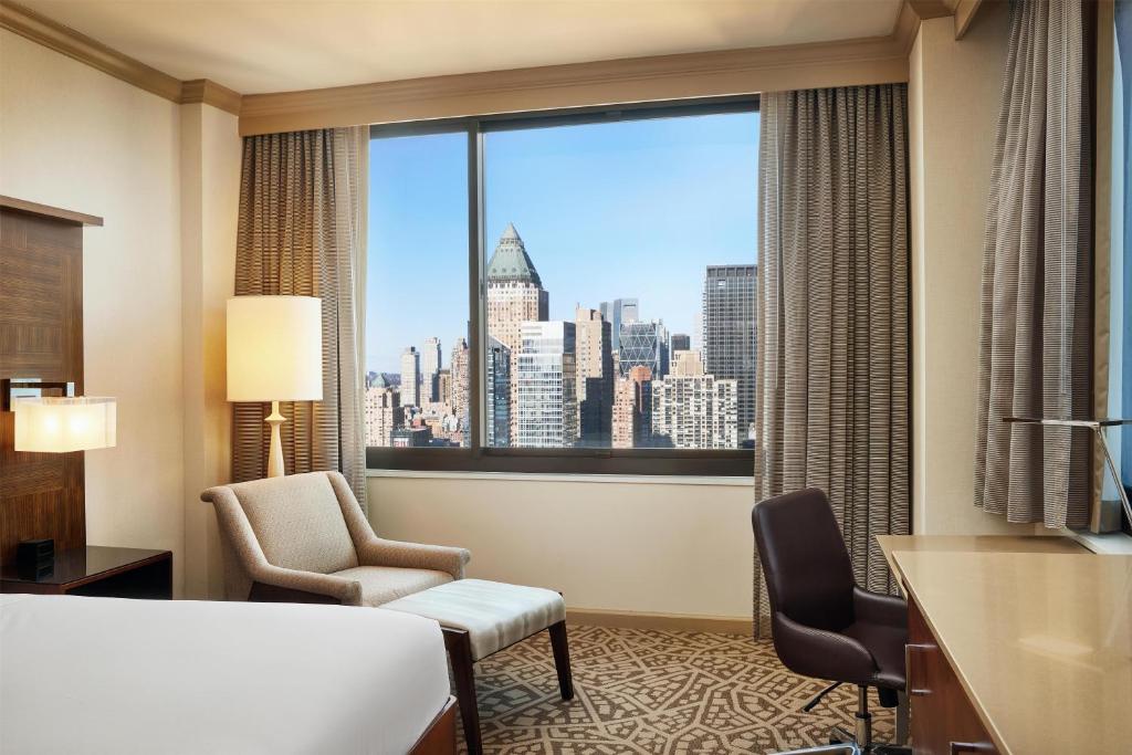 Hilton New York Times Square - 