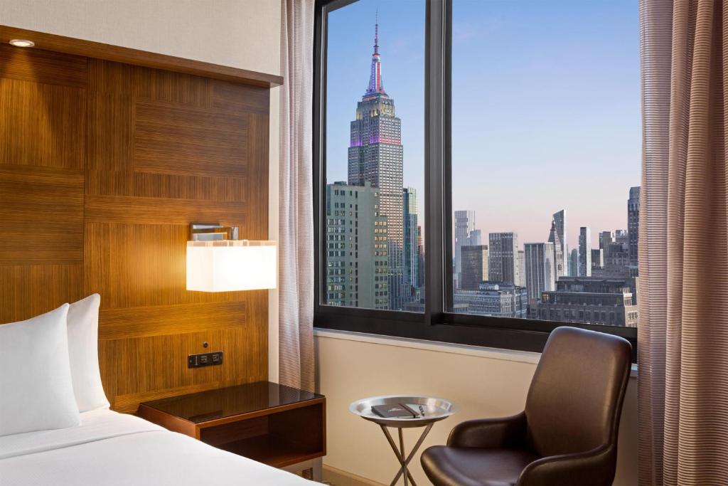 Hilton New York Times Square - 