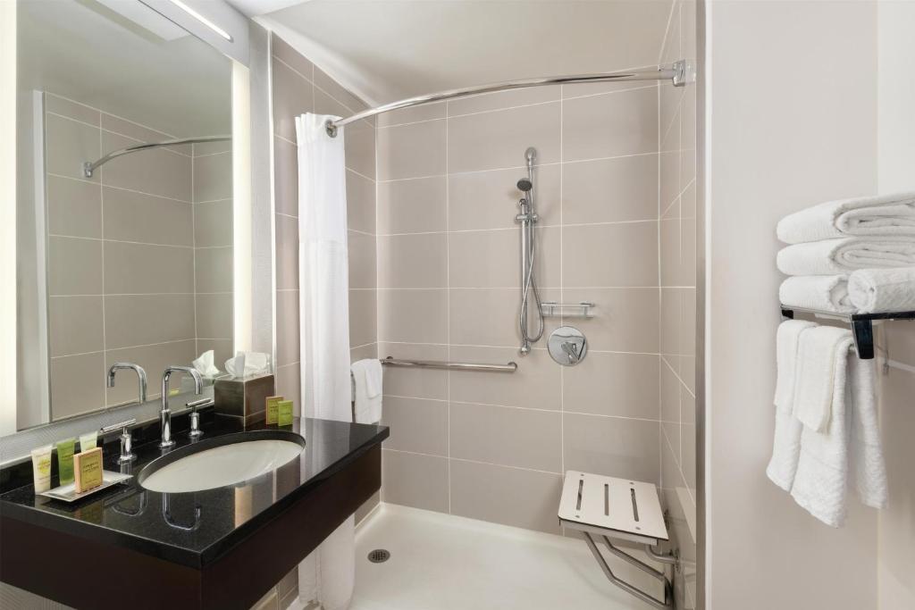 Hilton Atlanta - 